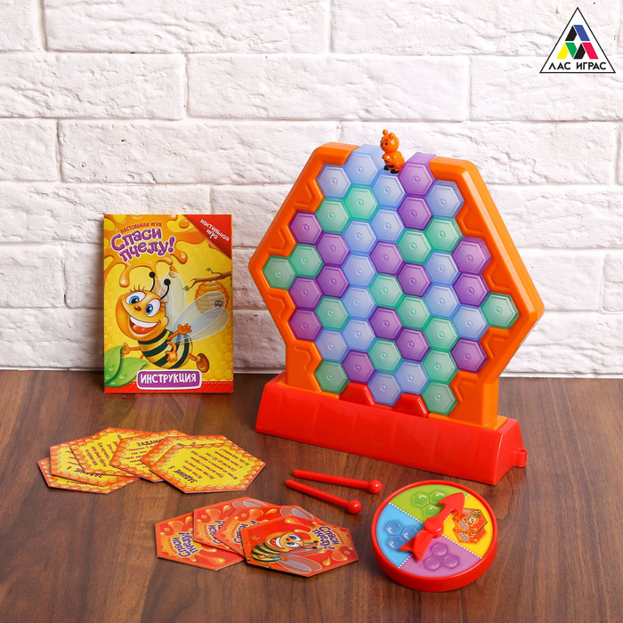 Настольная игра "Атака на мышь": игровой модуль, мышь, 24 вилки, карточки игровые, инструкция