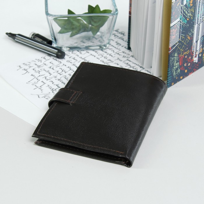 Портмоне на кнопке, 1 отдел, отдел для монет, коричневый матовый