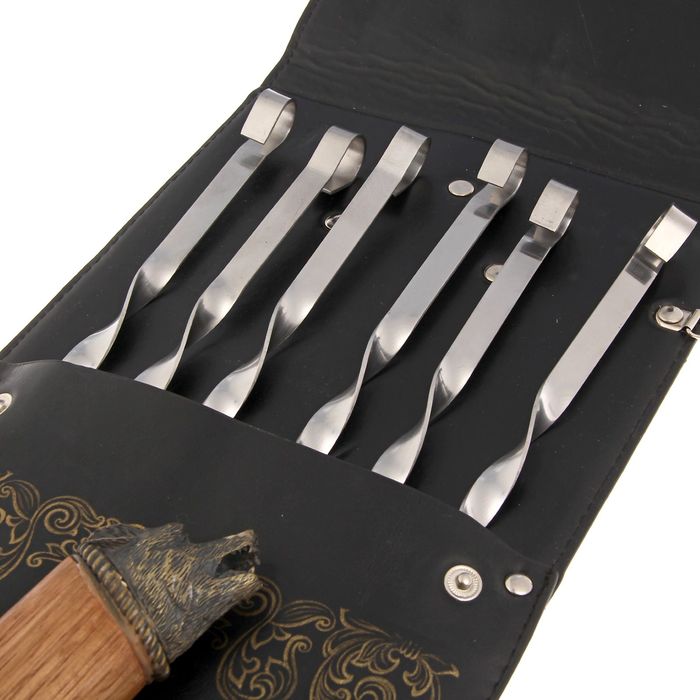 Набор для шашлыка "Охота на лося": 6 шампуров,мангал, нож