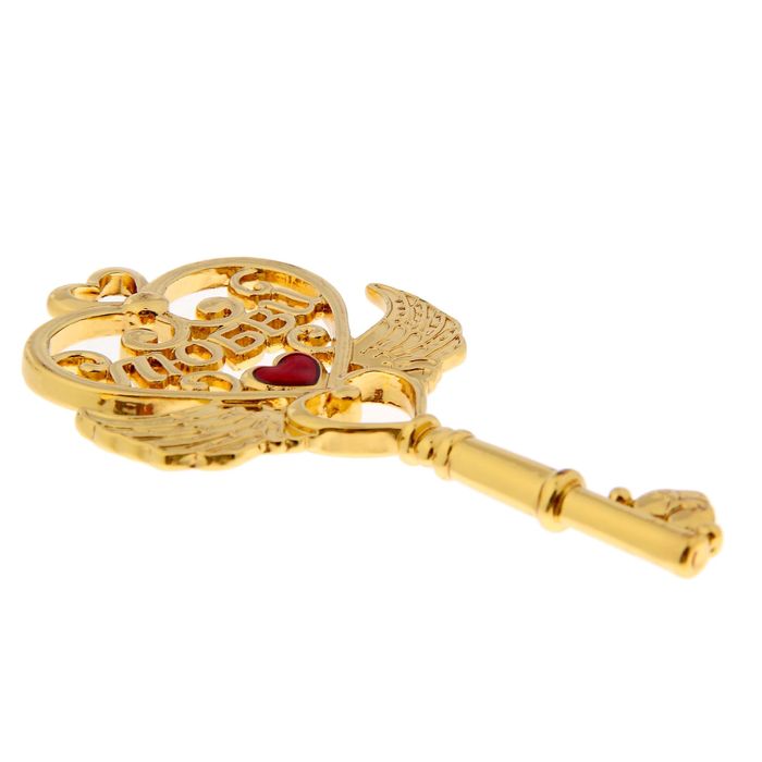 Ключ сувенирный на открытке "Любви"