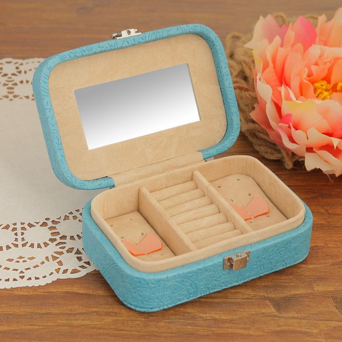 Шкатулка для украшений "Тиснение на бирюзовом"