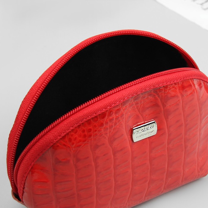 Косметичка простая на молнии, 1 отдел, цвет красный