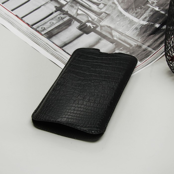 Чехол-кармашек "Norton" для телефона Sony, рептилия, цвет чёрный