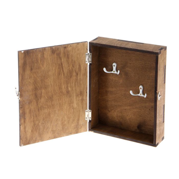 Ключница деревянная "Великих свершений"