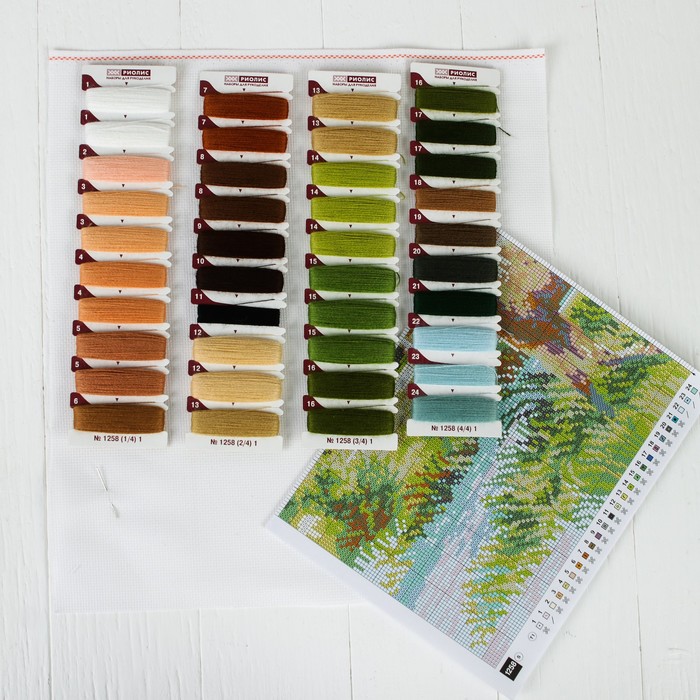 Вышивка крестом "Лошадь с жеребёнком"