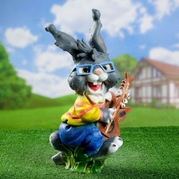 Садовая фигура "Зайчик в очках"