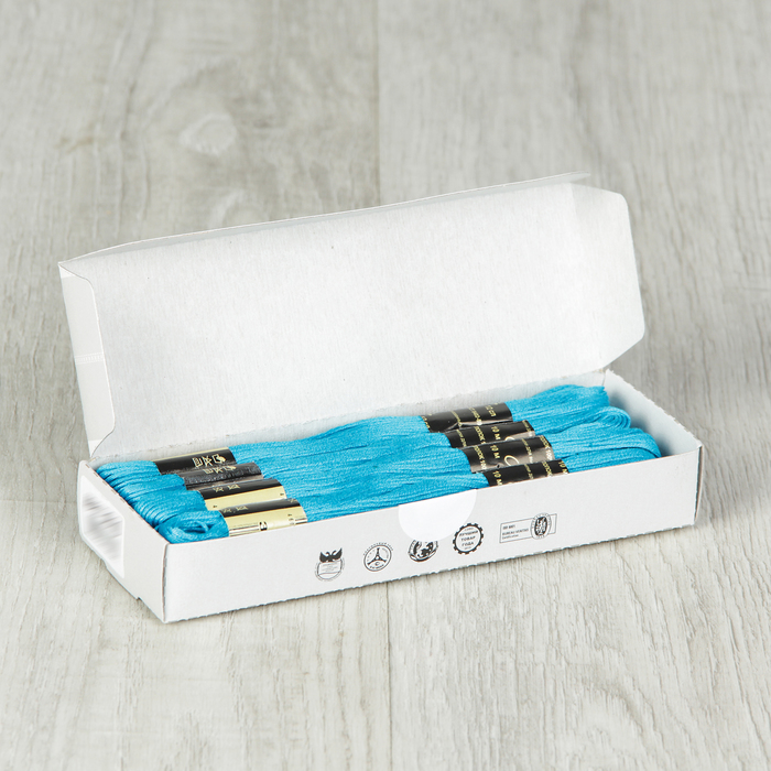 Мулине №3010,10±1м, цвет ярко-голубой