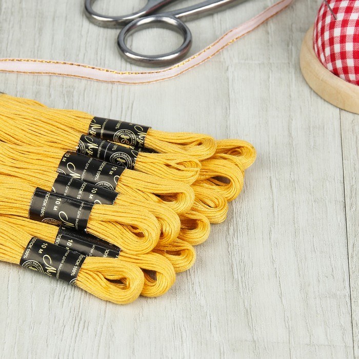 Мулине №0402,10±1м, цвет жёлтый