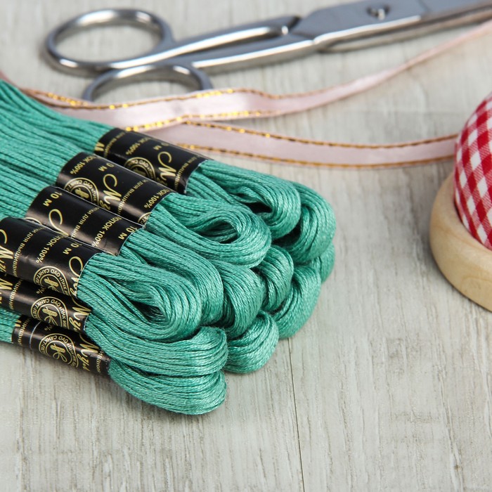 Мулине №8504,10±1м, цвет бледно-зелёный