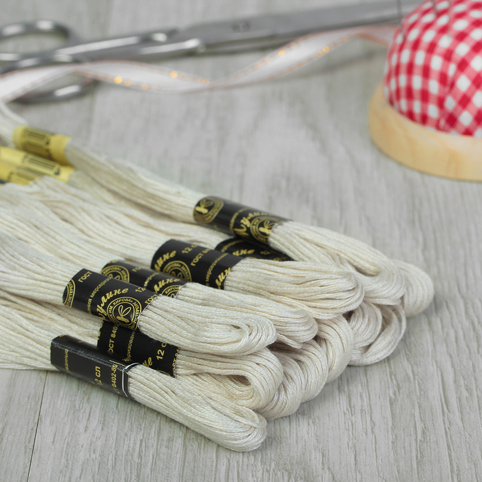 Мулине №6400,10±1м, цвет белый