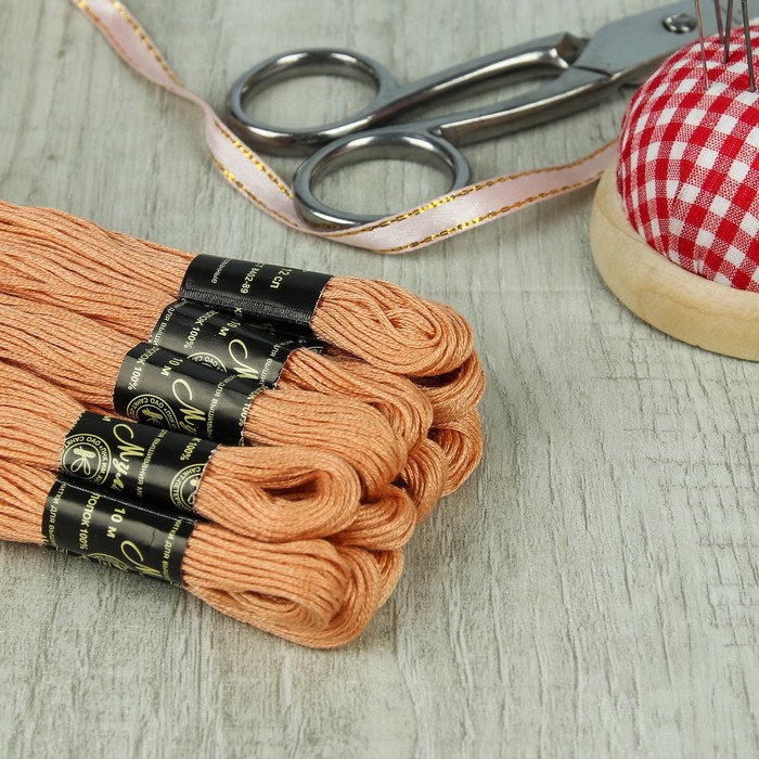 Мулине №9214,10±1м, цвет розово-бежевый