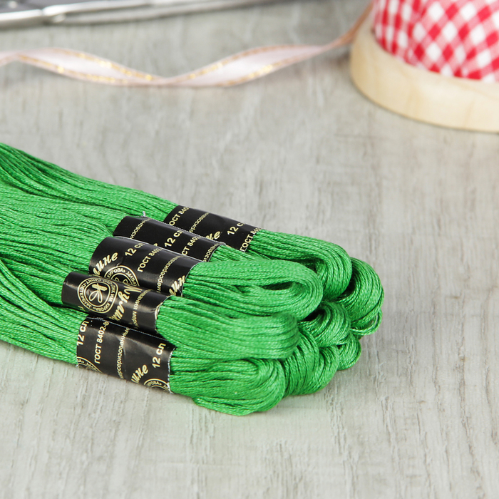 Мулине №3908,10±1м, цвет зелёный