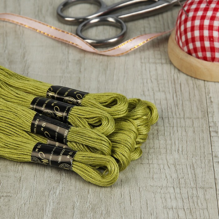 Мулине №4501,10±1м, цвет бледно-зелёный