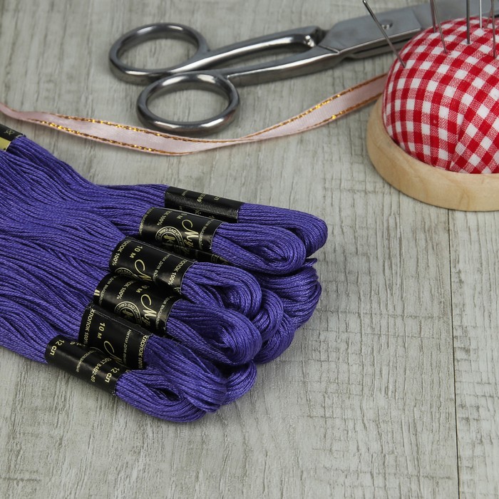 Мулине №8004,10±1м, цвет ярко-сиреневый