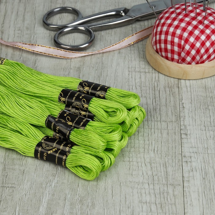 Мулине №4904,10±1м, цвет ярко-зелёный