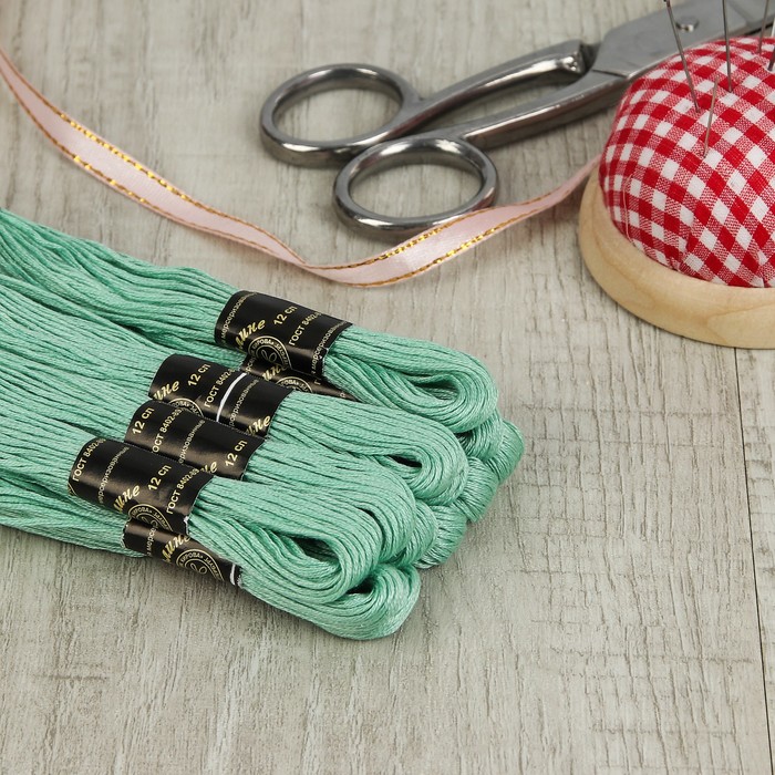 Мулине №8502,10±1м, цвет светло-зелёный