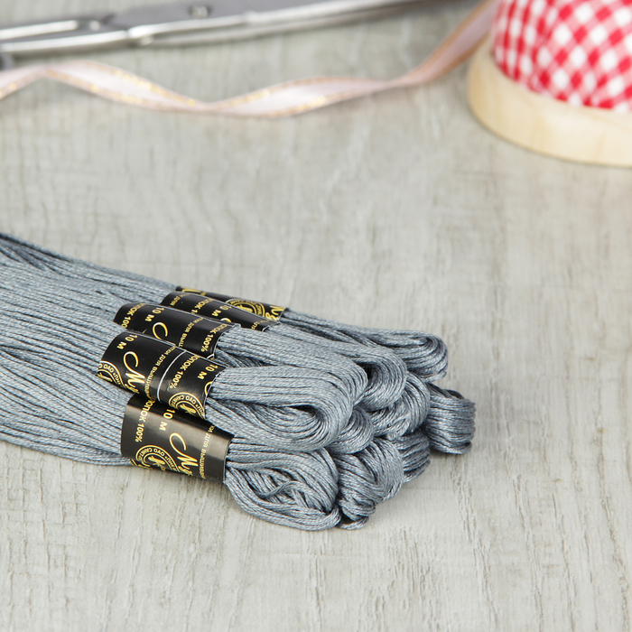 Мулине №7203,10±1м, цвет серый