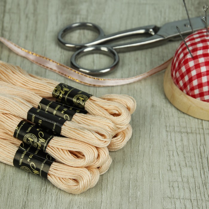 Мулине №9207,10±1м, цвет кремовый