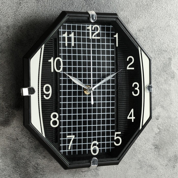 Часы настенные многогранник "Серия Black. Геометрия", 23 × 23 см, чёрные