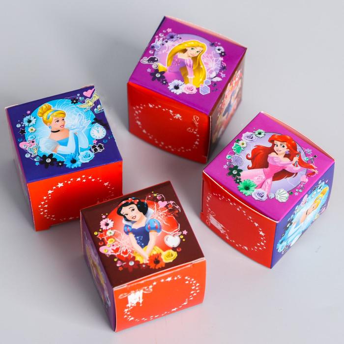 Игра на реакцию и внимание с фантами ""Волшебные кубики", Принцессы